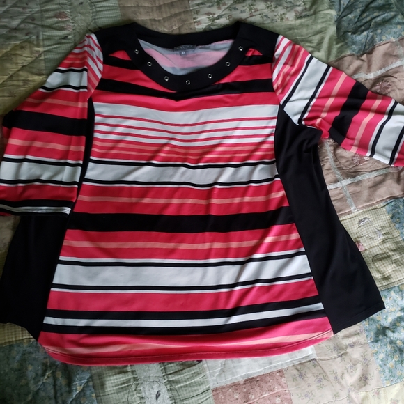 Laura Plus 2X Striped black white and red top